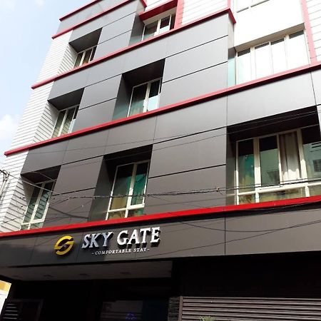 Sky Gate Hotel Near Apollo Main, Women'S & Children'S Us Consulate Sankara Netralaya Goethe Institute Prestigepalladium Shastri Bhavan Senmozhi Poonga Raj Ratnam Stadium Taj Coromandal India Oil Bhavan Dr Mohan'S Diabetics Vac Madrás Exterior foto