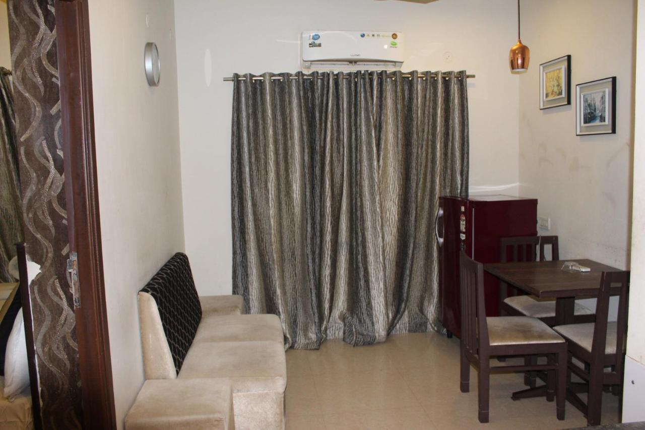 Sky Gate Hotel Near Apollo Main, Women'S & Children'S Us Consulate Sankara Netralaya Goethe Institute Prestigepalladium Shastri Bhavan Senmozhi Poonga Raj Ratnam Stadium Taj Coromandal India Oil Bhavan Dr Mohan'S Diabetics Vac Madrás Exterior foto