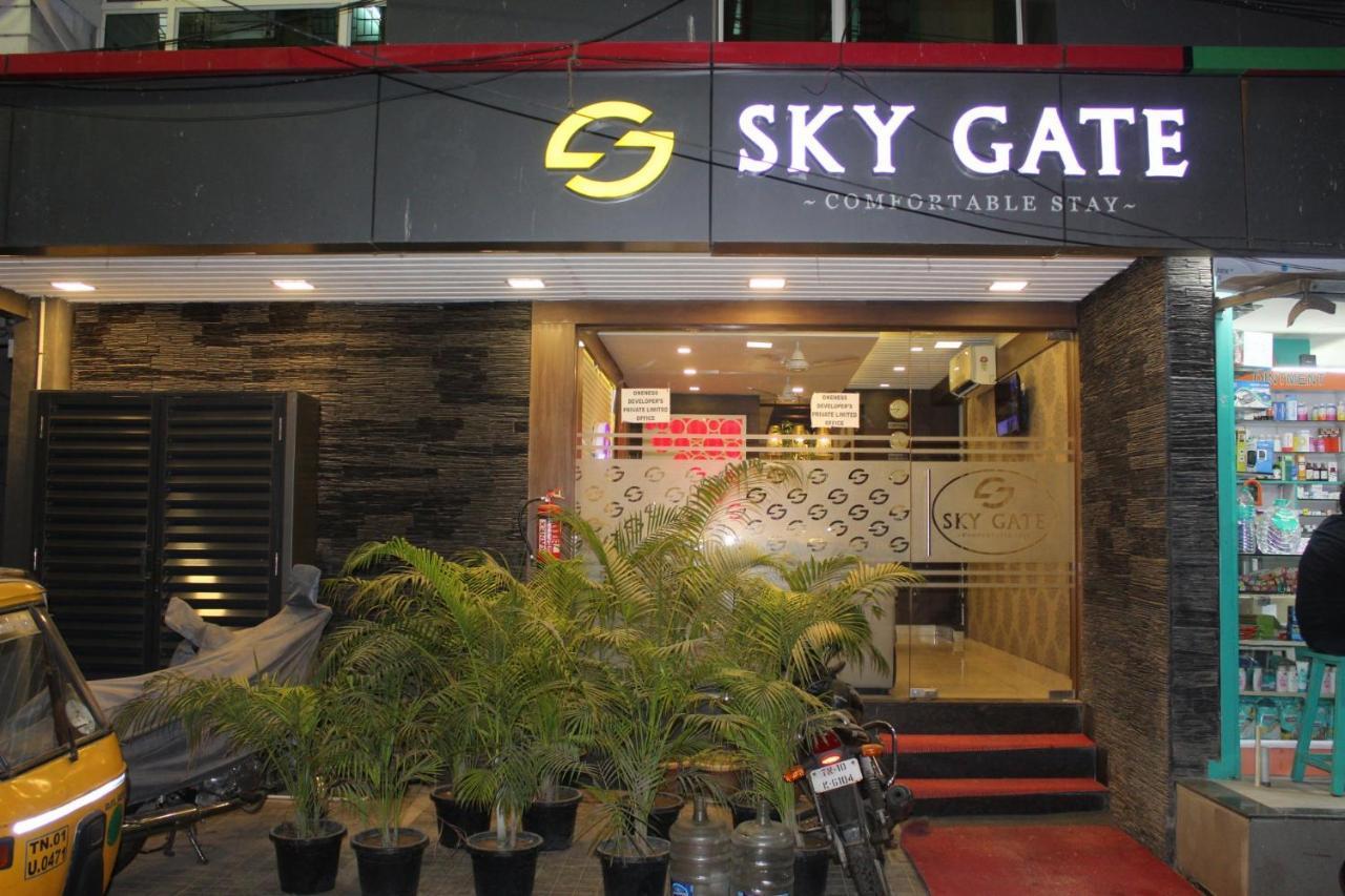 Sky Gate Hotel Near Apollo Main, Women'S & Children'S Us Consulate Sankara Netralaya Goethe Institute Prestigepalladium Shastri Bhavan Senmozhi Poonga Raj Ratnam Stadium Taj Coromandal India Oil Bhavan Dr Mohan'S Diabetics Vac Madrás Exterior foto